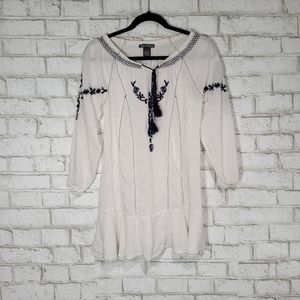 Chelsea & Theodore long sleeve embroidered dress